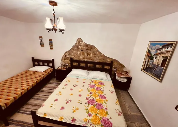 Guest house Kris 4*
