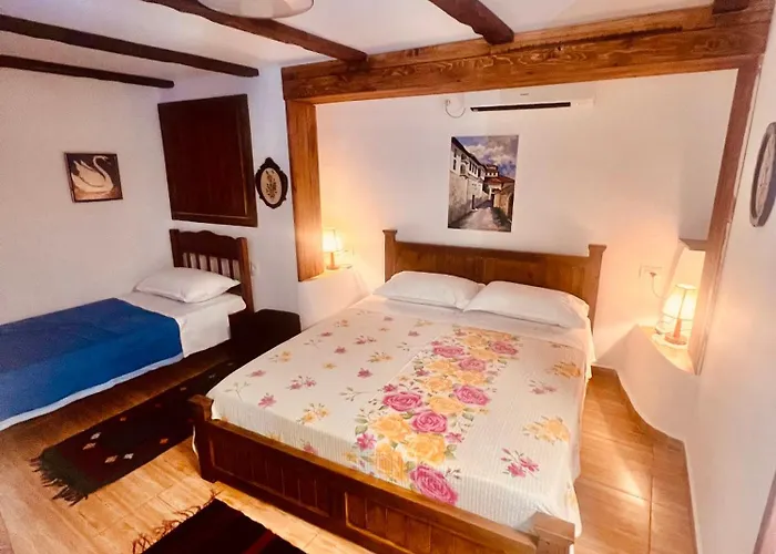 Kris Guest house Berat